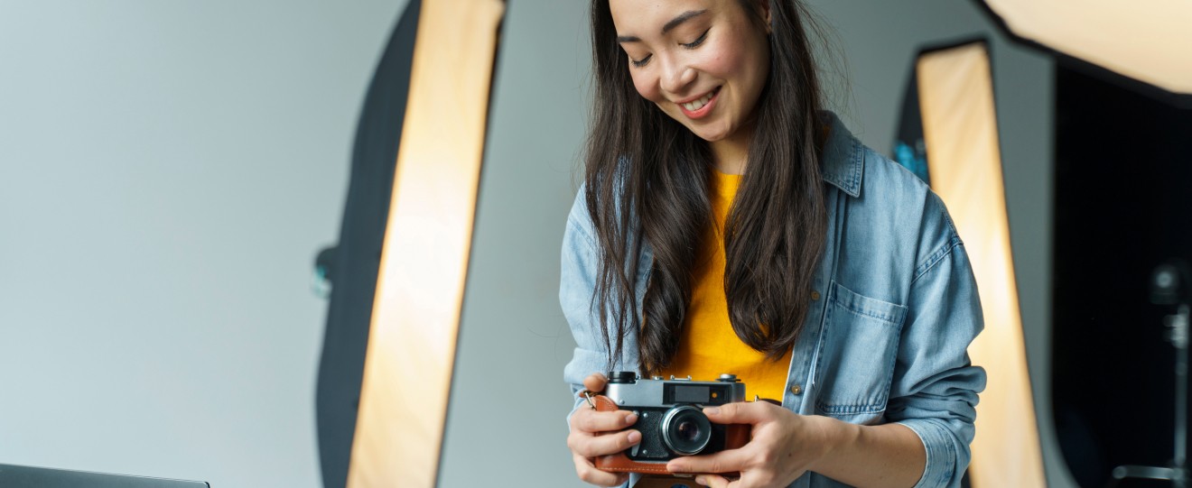 How Do Consumers Actually Perceive Sponsored Ads?