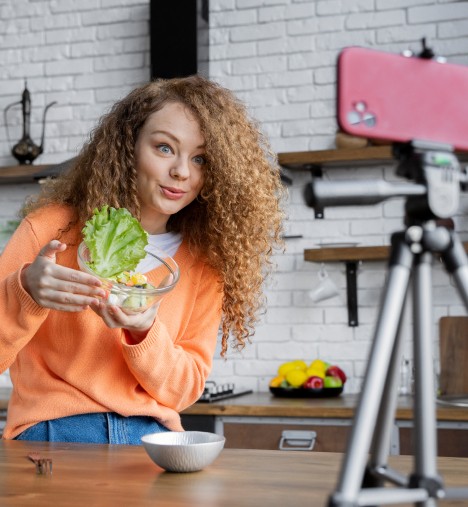 Food influencer